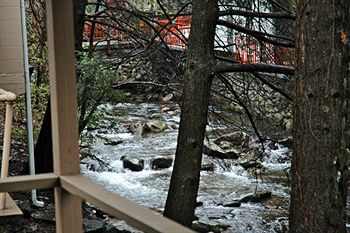 Terrace Inn On The Water Gatlinburg Bagian luar foto
